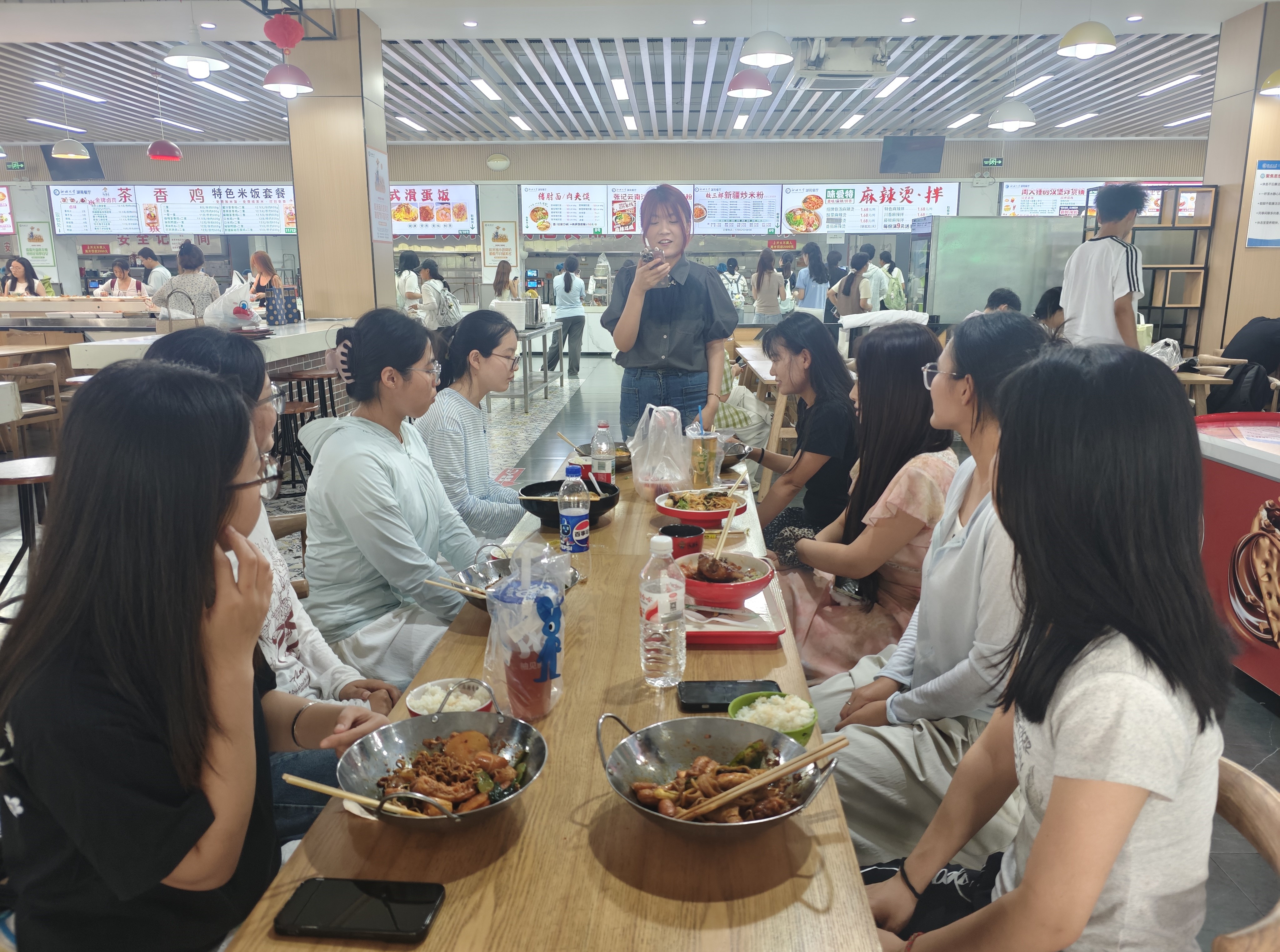 d8608ad5ea94bf289c938d3b4c0bc573.jpg